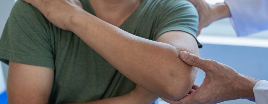 Manual Therapy Post-Surgery: Speeding Up Recovery