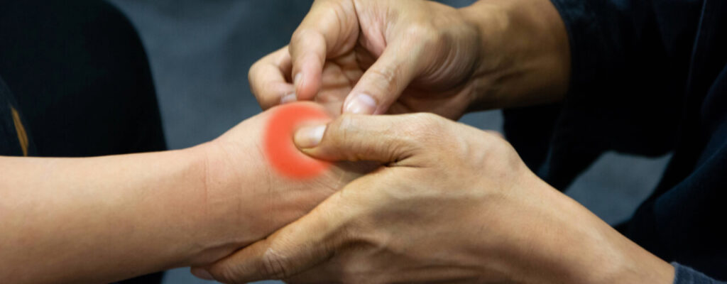Targeting_Trigger_Points_Dry_Needling_Therapy_for_Pain_Management